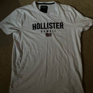 White hollister hawaii t shirt